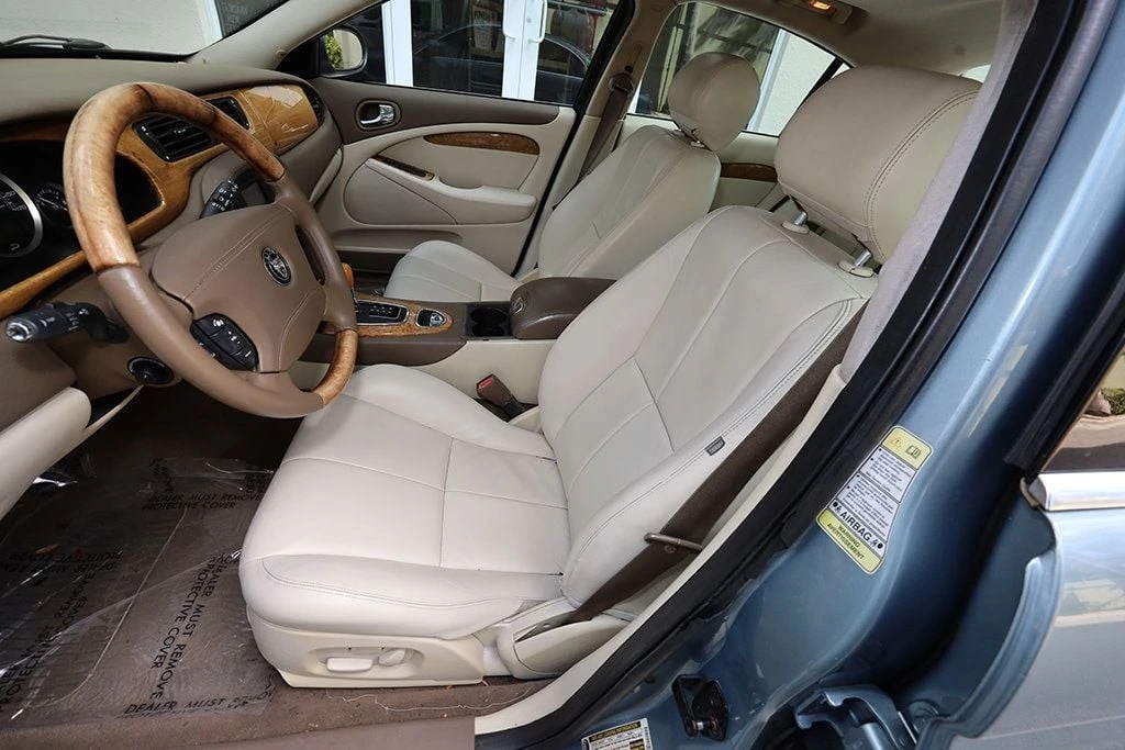 2006 Jaguar S-Type 2nd Gen - Image 27 of 31