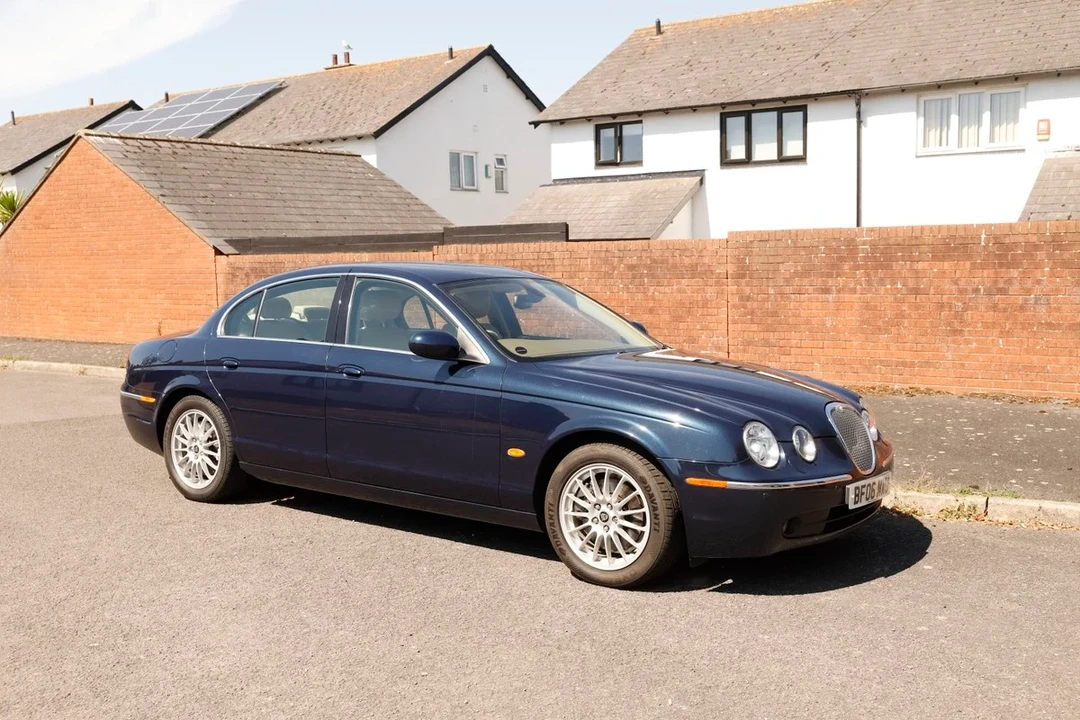 2006 Jaguar S-Type 2nd Gen - Image 11 of 31