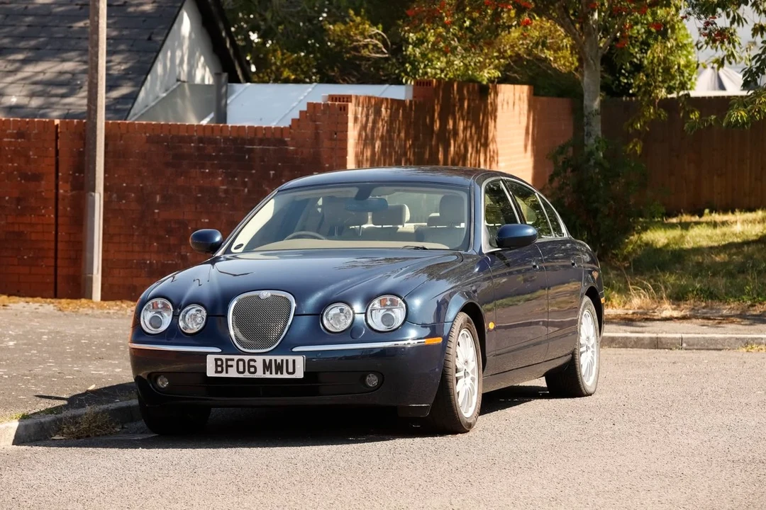 2006 Jaguar S-Type 2nd Gen - Image 14 of 31