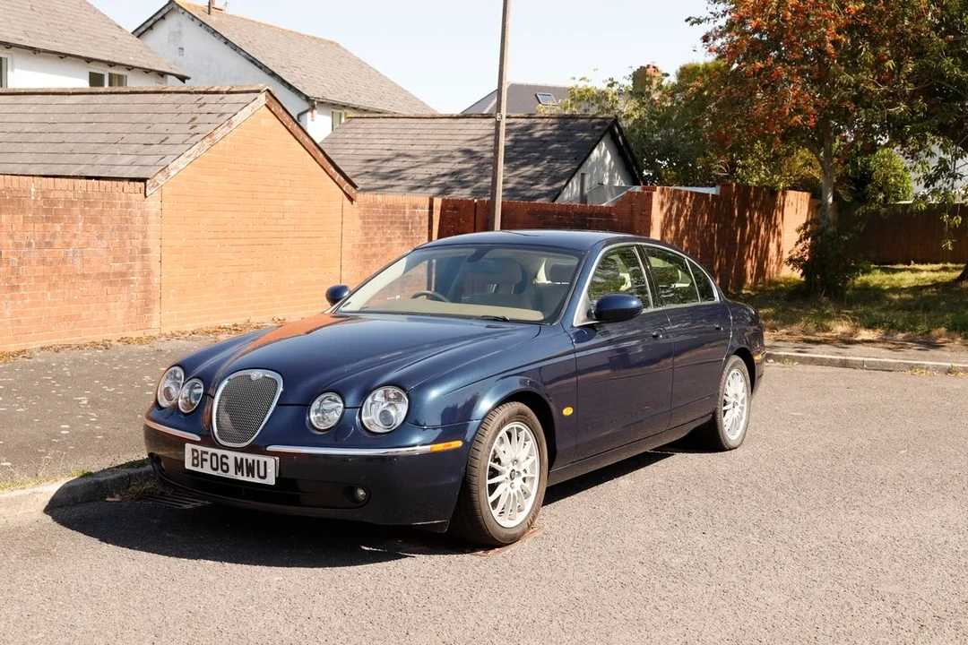 2006 Jaguar S-Type 2nd Gen - Image 17 of 31