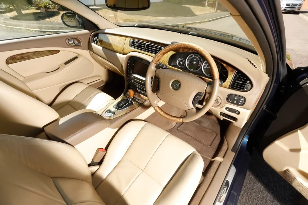 2006 Jaguar S-Type 2nd Gen - Image 2 of 31