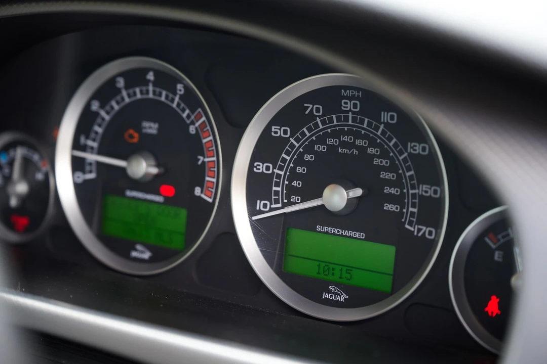2006 Jaguar S-Type 2nd Gen - Image 18 of 30