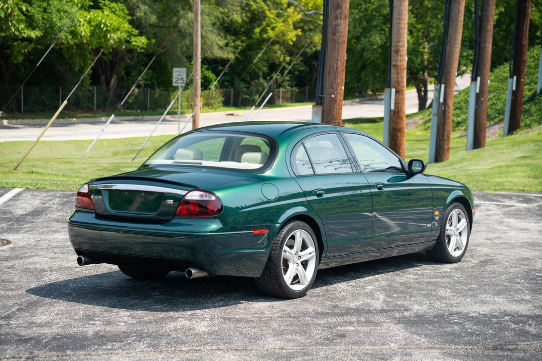 2006 Jaguar S-Type 2nd Gen - Image 14 of 31