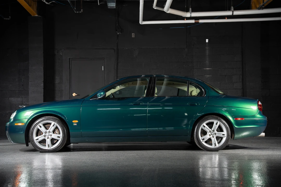 2006 Jaguar S-Type 2nd Gen - Image 27 of 31