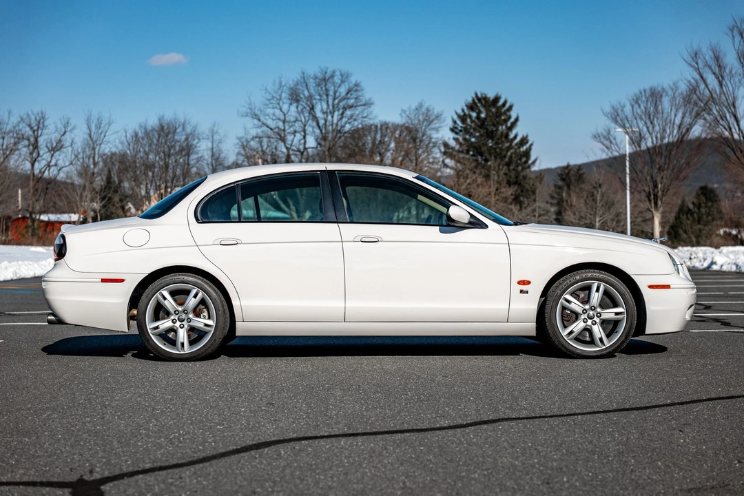 2006 Jaguar S-Type 2nd Gen - Image 22 of 31