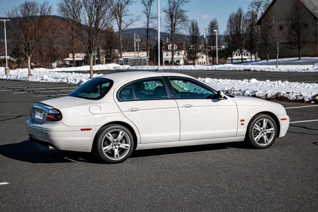 2006 Jaguar S-Type 2nd Gen - Image 14 of 31