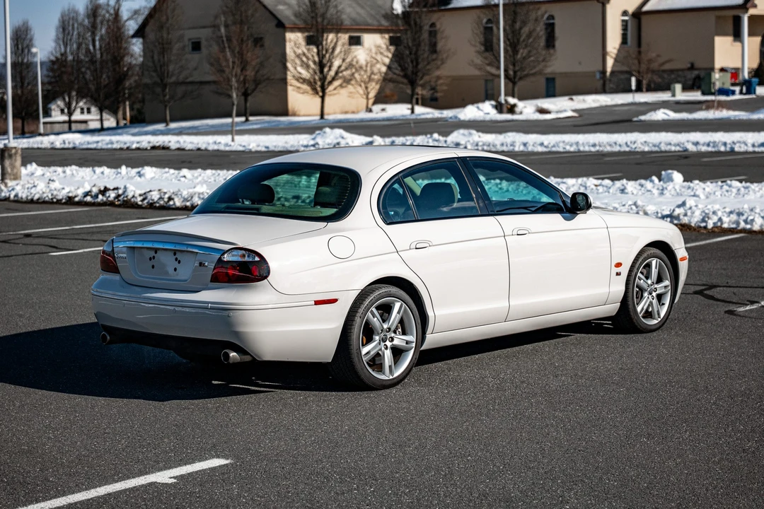 2006 Jaguar S-Type 2nd Gen - Image 16 of 31