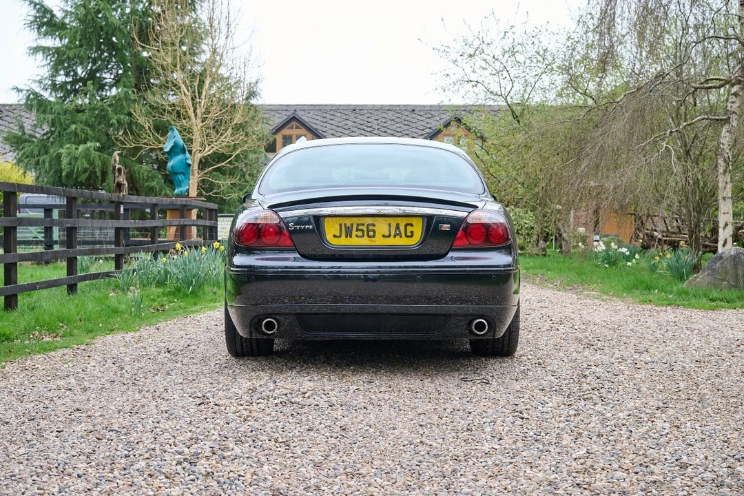 2006 Jaguar S-Type 2nd Gen - Image 16 of 30