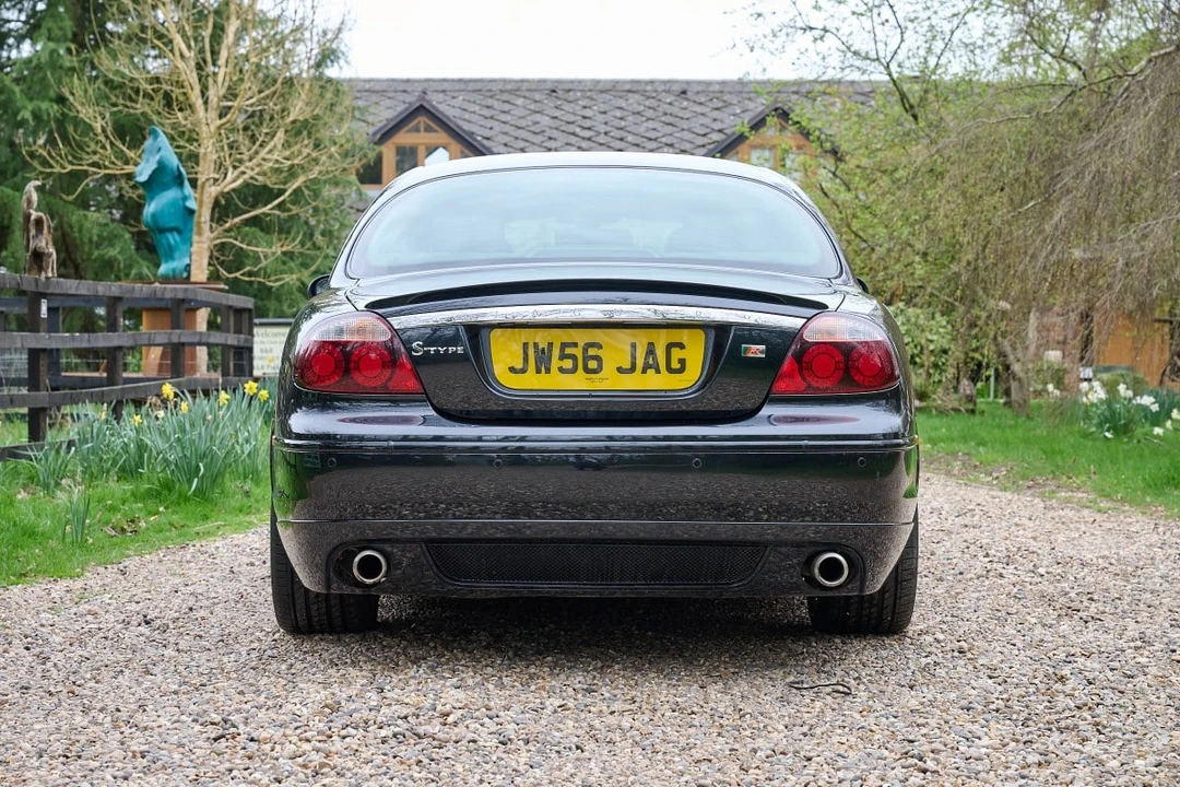 2006 Jaguar S-Type 2nd Gen - Image 15 of 30