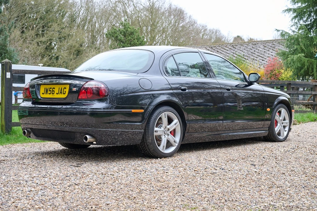 2006 Jaguar S-Type 2nd Gen - Image 19 of 30