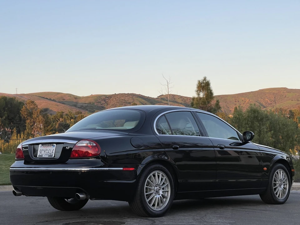 2006 Jaguar S-Type 2nd Gen - Image 13 of 31