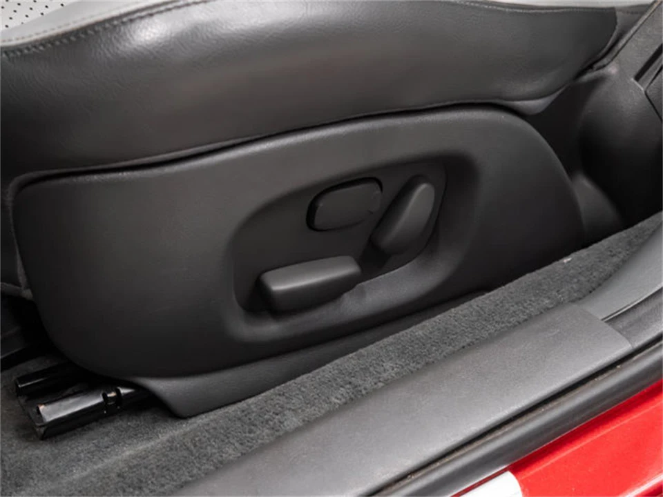 2006 Jaguar S-Type 2nd Gen - Image 25 of 31
