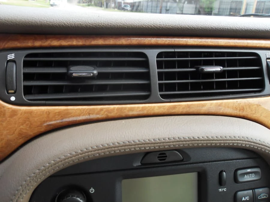 2006 Jaguar S-Type 2nd Gen - Image 22 of 31