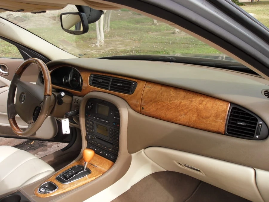 2006 Jaguar S-Type 2nd Gen - Image 17 of 31