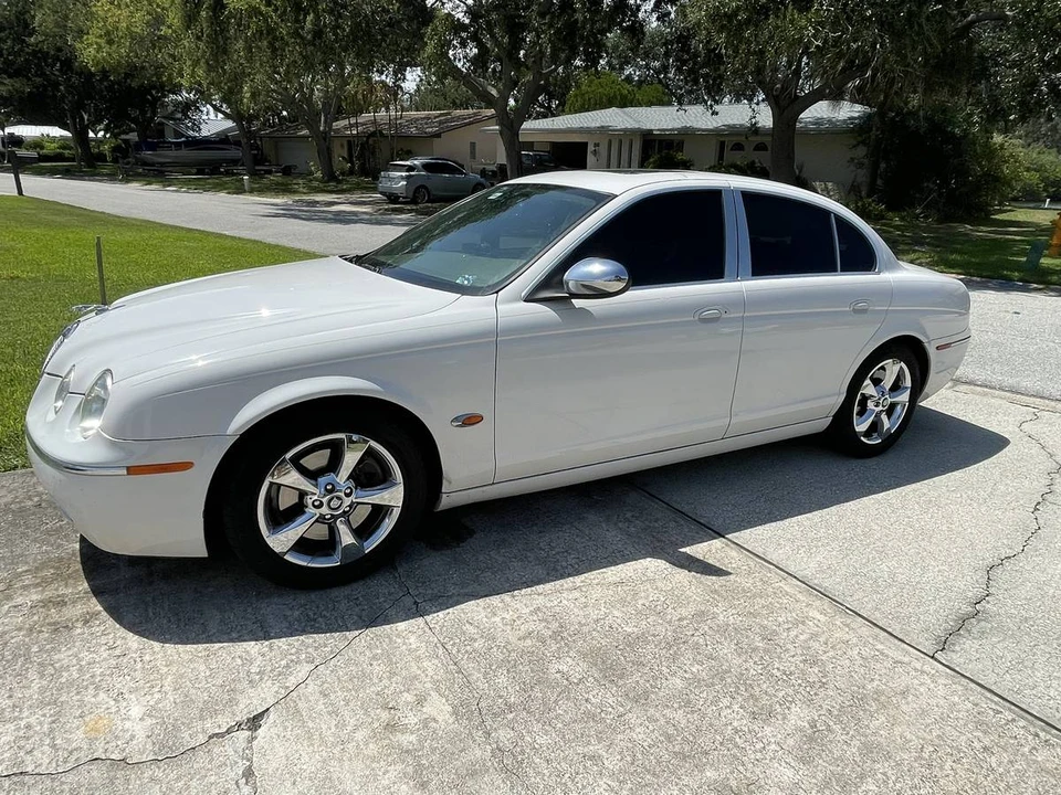 2006 Jaguar S-Type 2nd Gen - Image 2 of 13