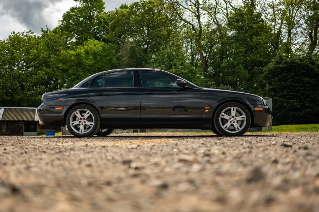2006 Jaguar S-Type 2nd Gen - Image 10 of 31