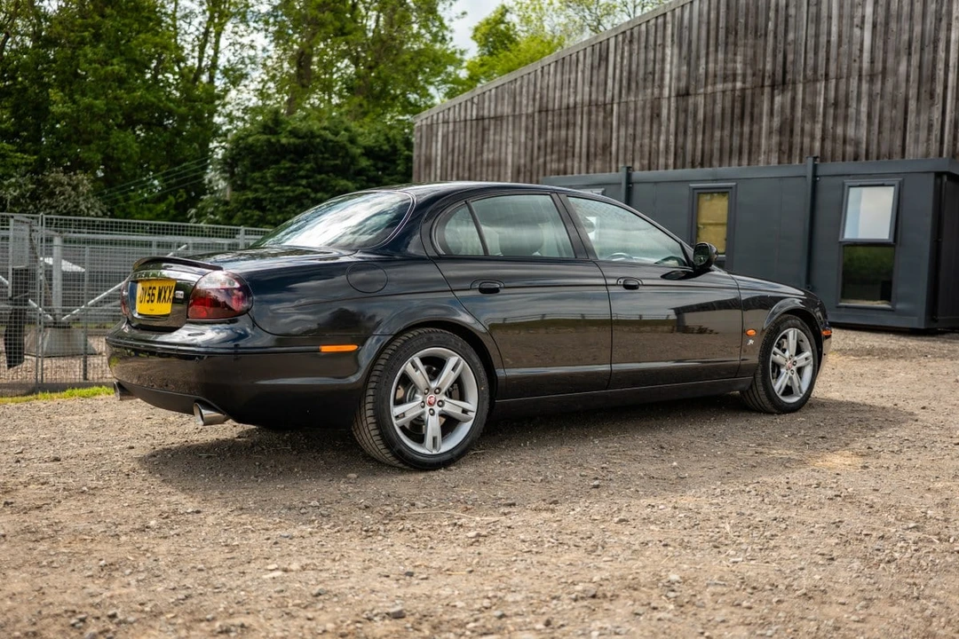 2006 Jaguar S-Type 2nd Gen - Image 12 of 31