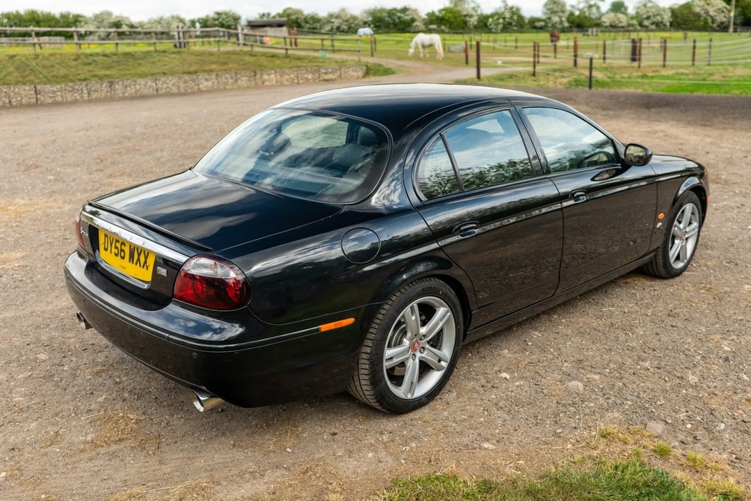 2006 Jaguar S-Type 2nd Gen - Image 14 of 31