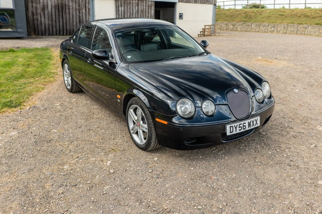 2006 Jaguar S-Type 2nd Gen - Image 19 of 31