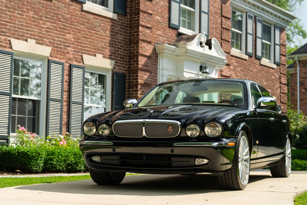 2006 Jaguar X350/X356/X358 XJ - Image 2 of 31