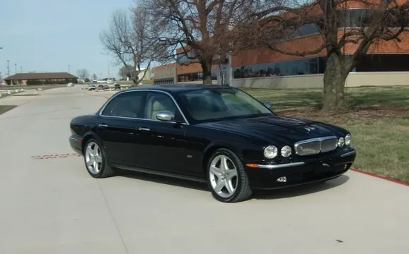 2006 Jaguar Vanden Plas