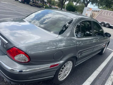 2006 Jaguar X-Type - Image 2 of 11