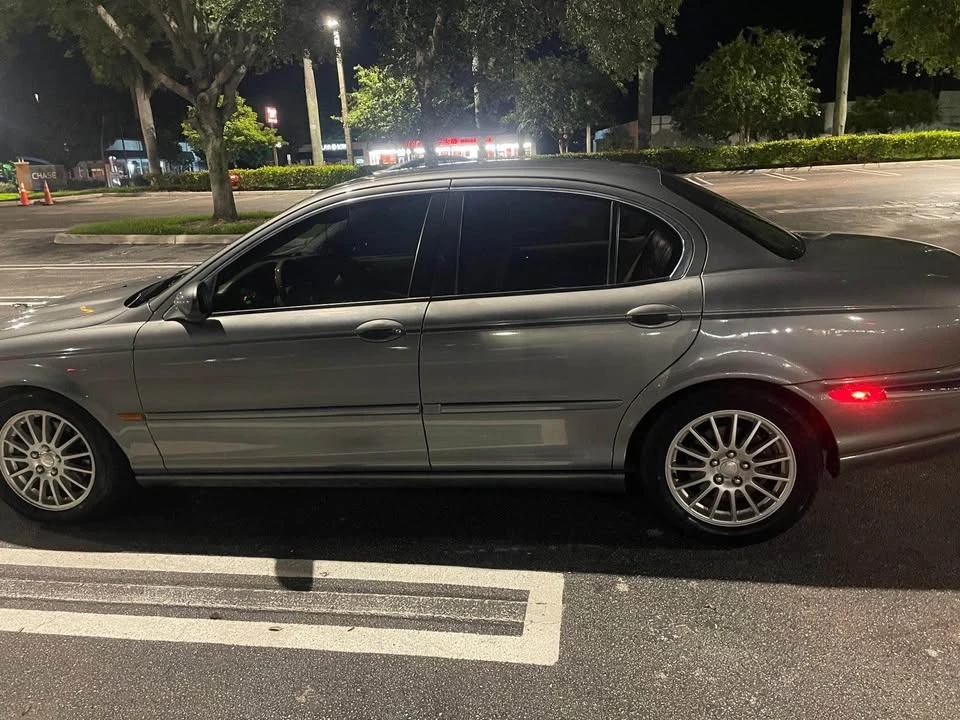 2006 Jaguar X-Type - Image 9 of 11