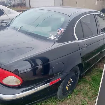 2006 Jaguar X-TYPE 3.0L Sedan 4D