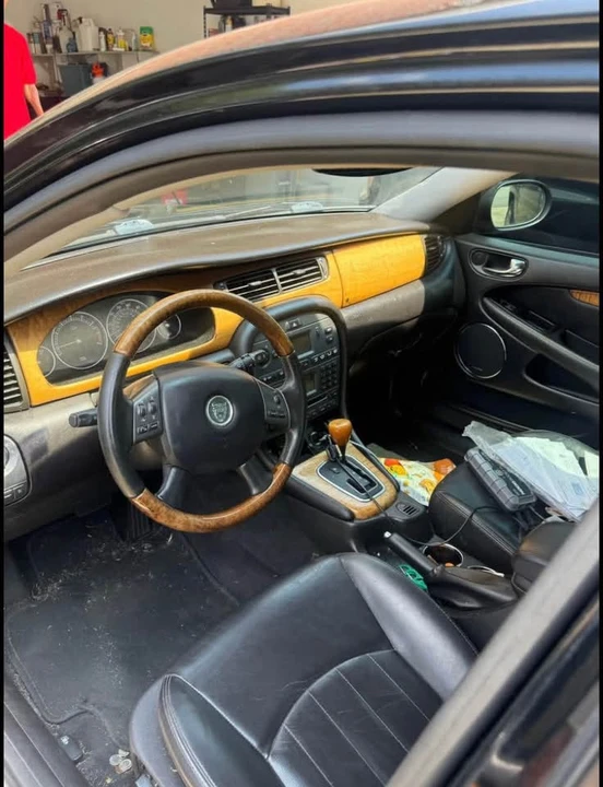 2006 Jaguar X-Type - Image 6 of 8