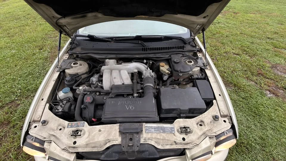 2006 Jaguar X-Type - Image 10 of 12