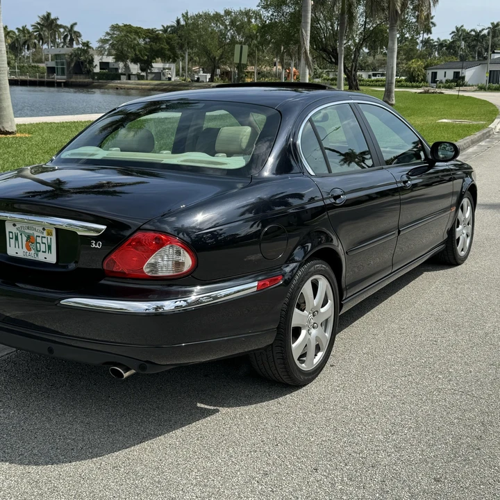 2006 Jaguar X-Type - Image 11 of 12