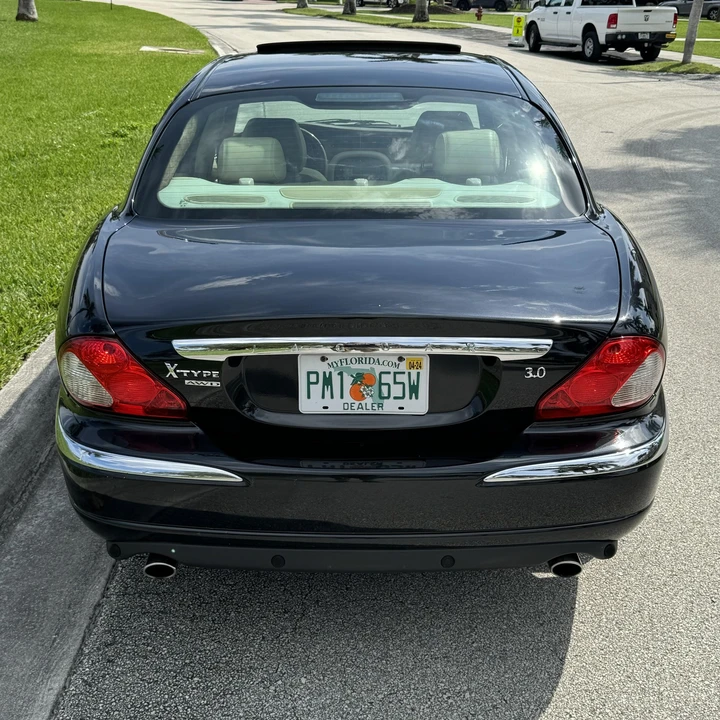 2006 Jaguar X-Type - Image 10 of 12