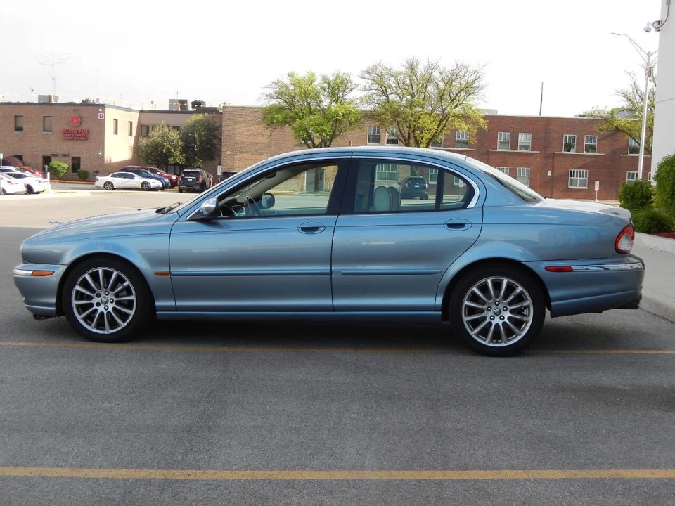 2006 Jaguar X-Type - Image 10 of 12