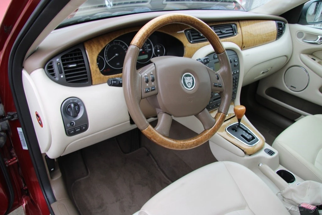 2006 Jaguar X-Type - Image 15 of 21