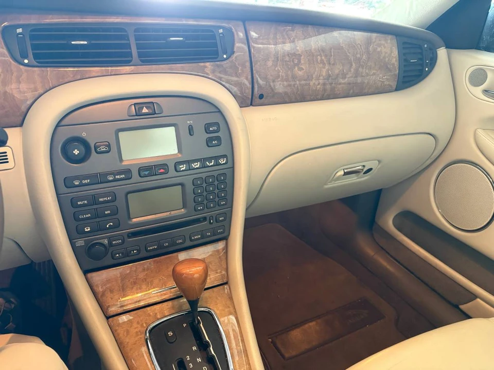 2006 Jaguar X-Type - Image 5 of 6