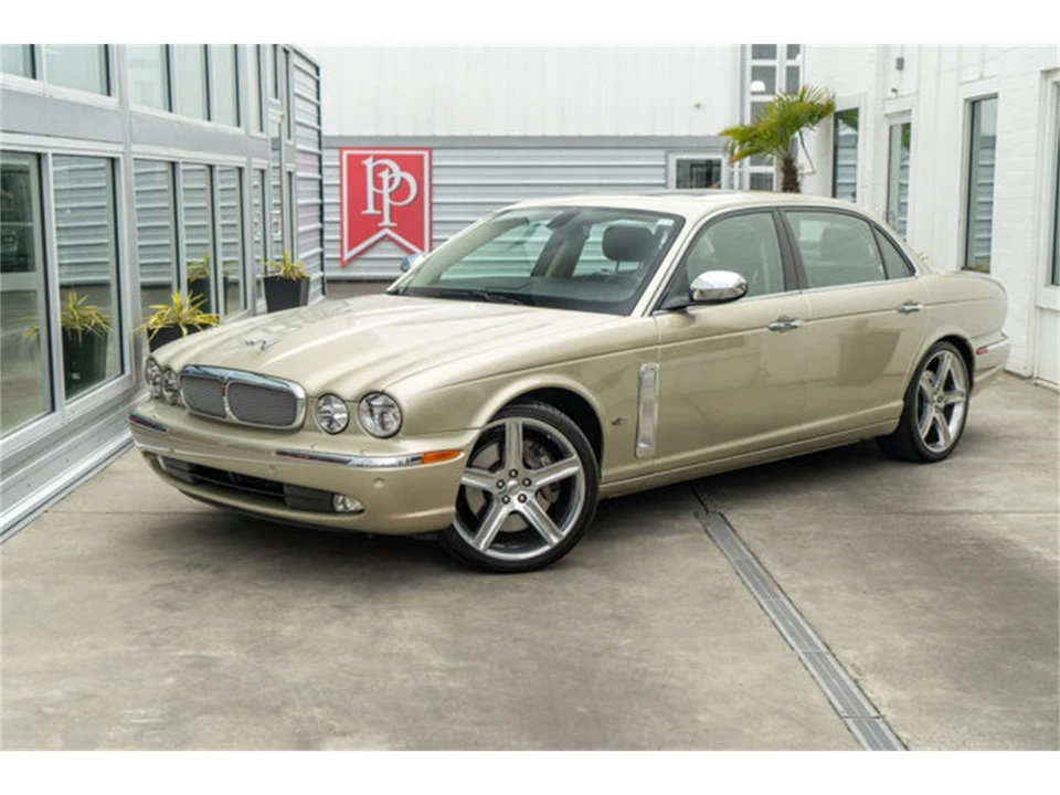 2006 Jaguar X350/X356/X358 XJ - Image 2 of 12