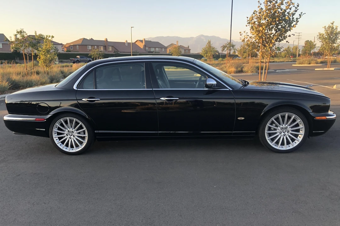 2006 Jaguar X350/X356/X358 XJ - Image 3 of 11