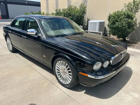 2006 Jaguar XJ Super V8 Vanden Plas