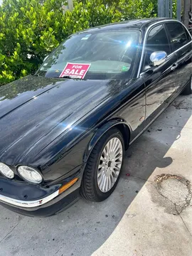 2006 Jaguar XJ Vanden Plas Sedan 4D