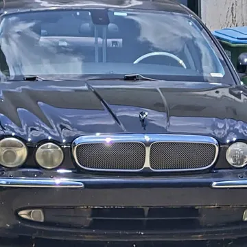 2006 Jaguar XJ8 Sedan 4D