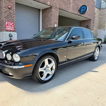 2006 Jaguar XJ XJ8 Sedan 4D