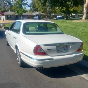 2006 Jaguar XJ8 Sedan