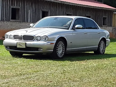 2006 Jaguar XJ8 Vanden Plas