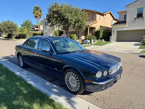 2006 Jaguar XJ8 Vanden Plas