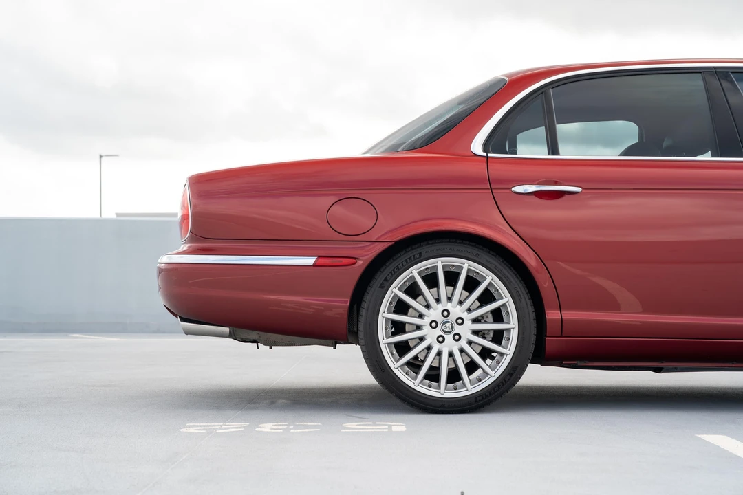 2006 Jaguar X350/X356/X358 XJR - Image 29 of 31