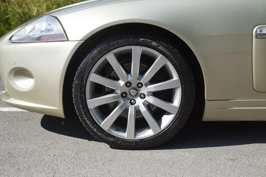 2006 Jaguar X150 XK - Image 18 of 30