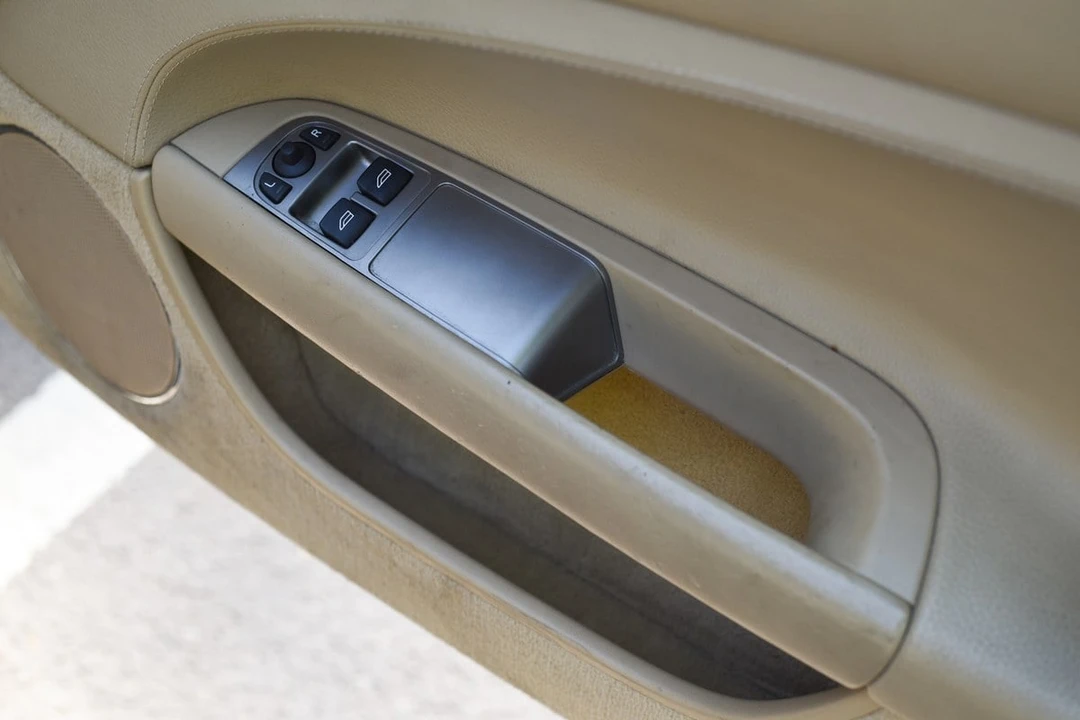 2006 Jaguar X150 XK - Image 23 of 30