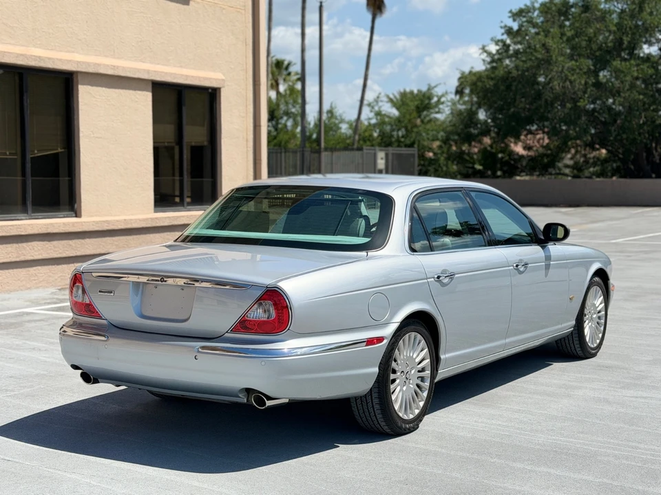 2006 Jaguar X150 XK - Image 9 of 21