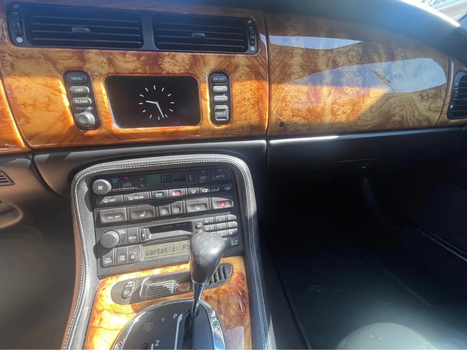 2006 Jaguar X100 XK8 - Image 9 of 16