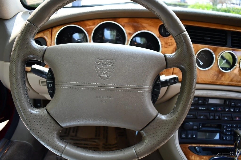 2006 Jaguar X100 XK8 - Image 13 of 21